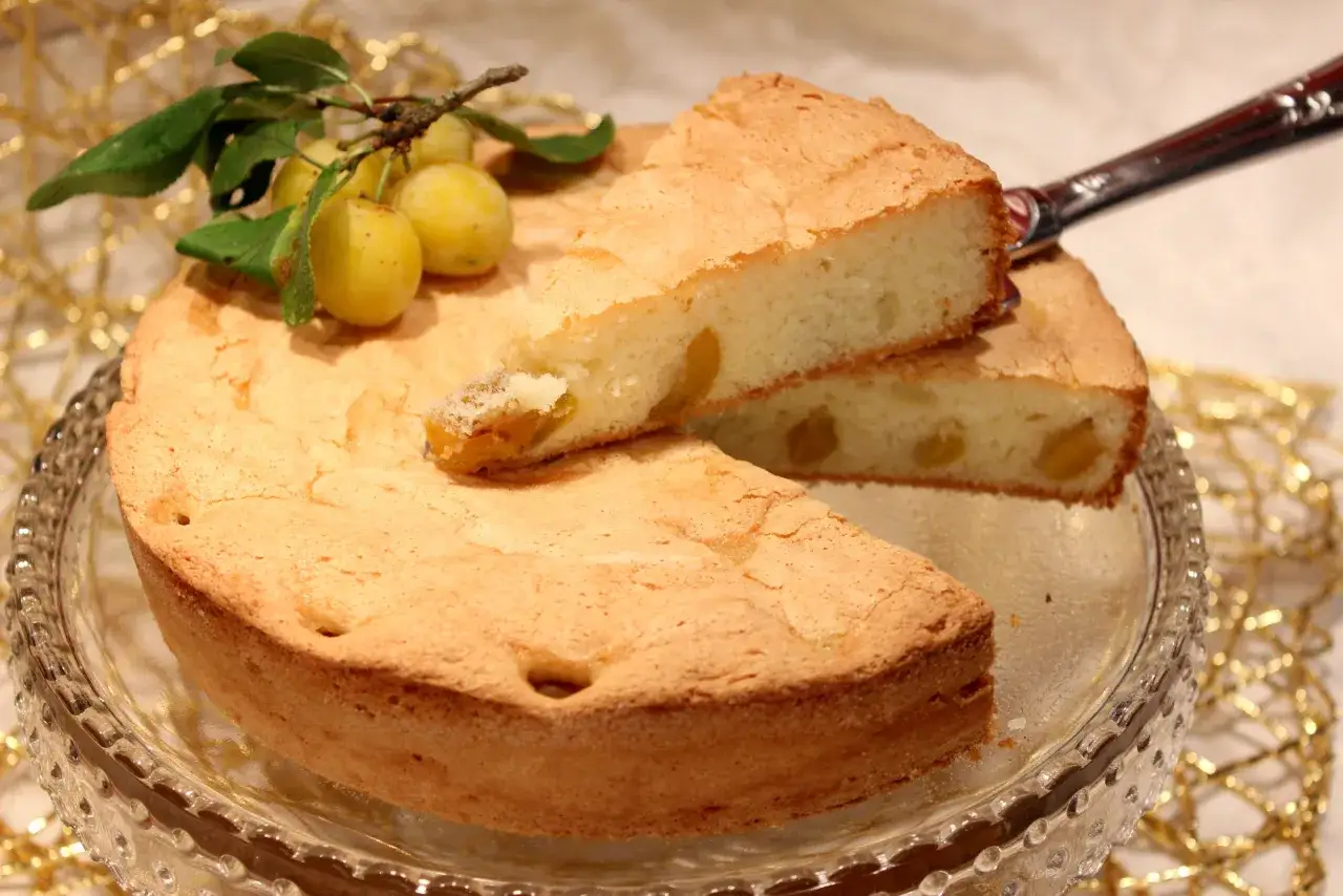 Gâteau moelleux aux mirabelles, un délice chaud froid.