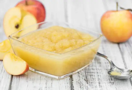 Compote de pommes et de poires maison, simple et fondante